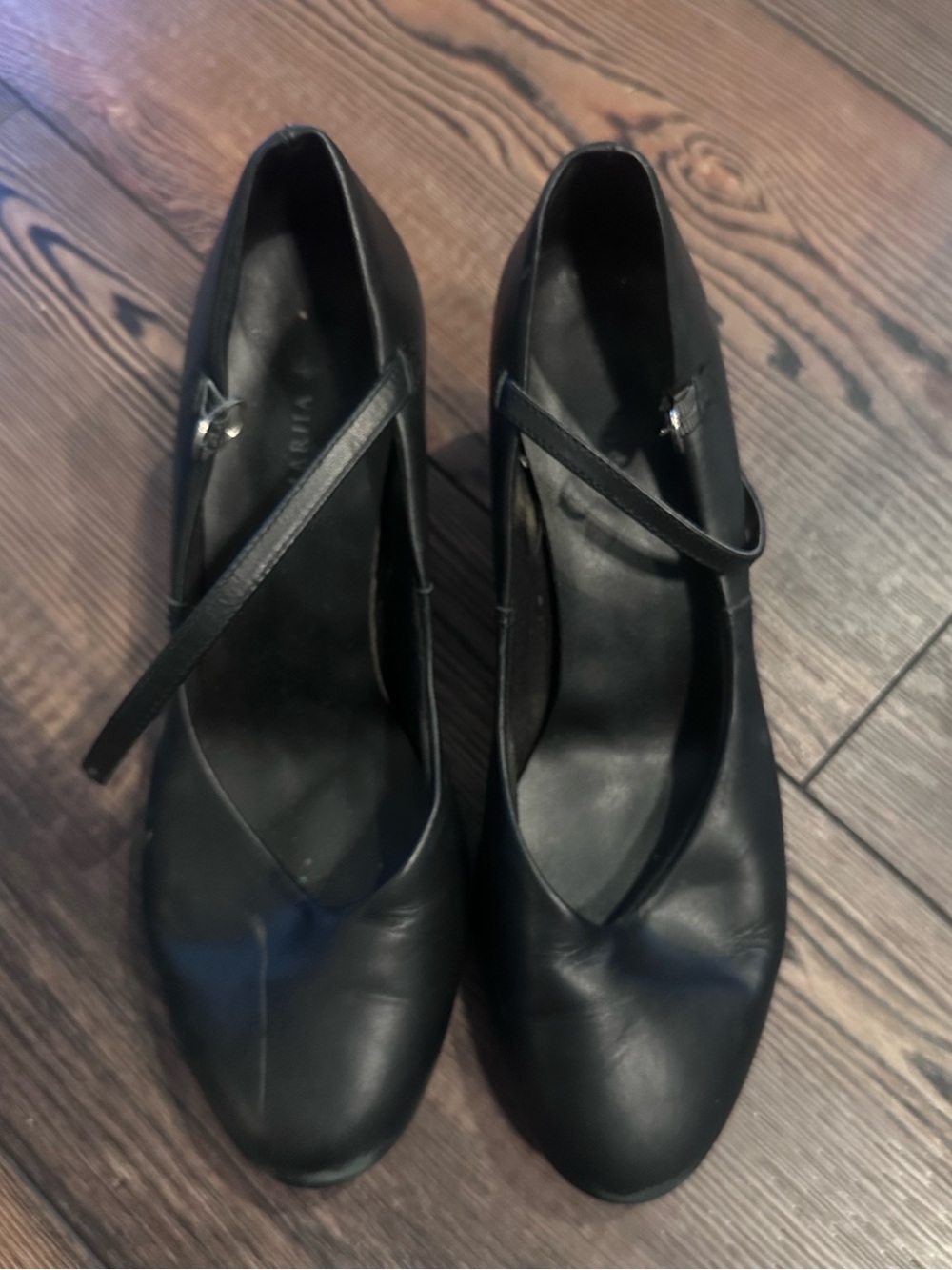 Mariia Women’s black leather 2inch heel character dance shoe